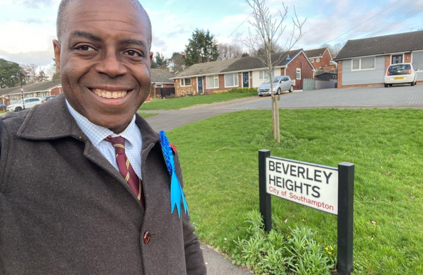 Sidney Yankson meeting residents in Beverley Heights, Bitterne Park