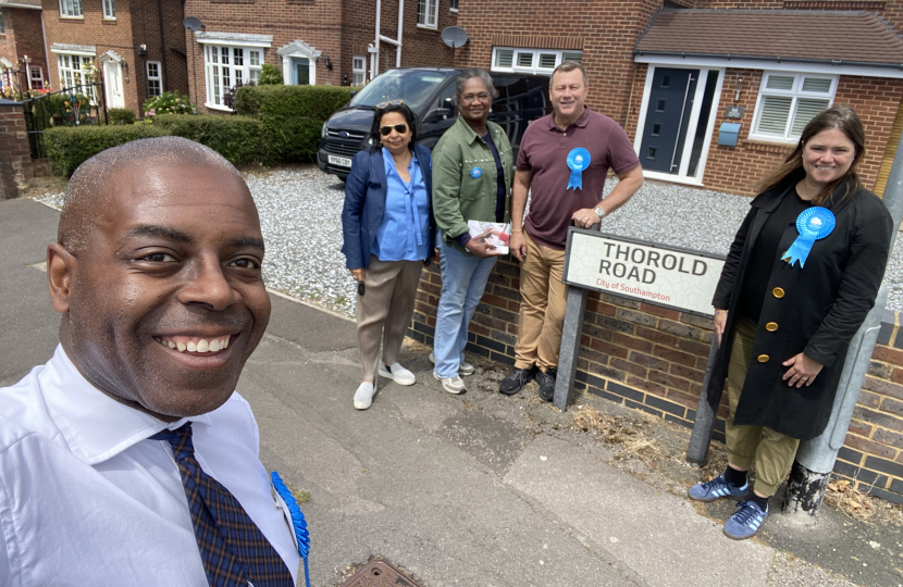 Sidney Yankson listening to young residents about jobs and receiving lots of support from postal voters. Served our country. Serving Southampton. Serving you.