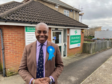 Sidney Yankson welcomes launch of Pharmacy First services at Dean Road, Southampton Itchen